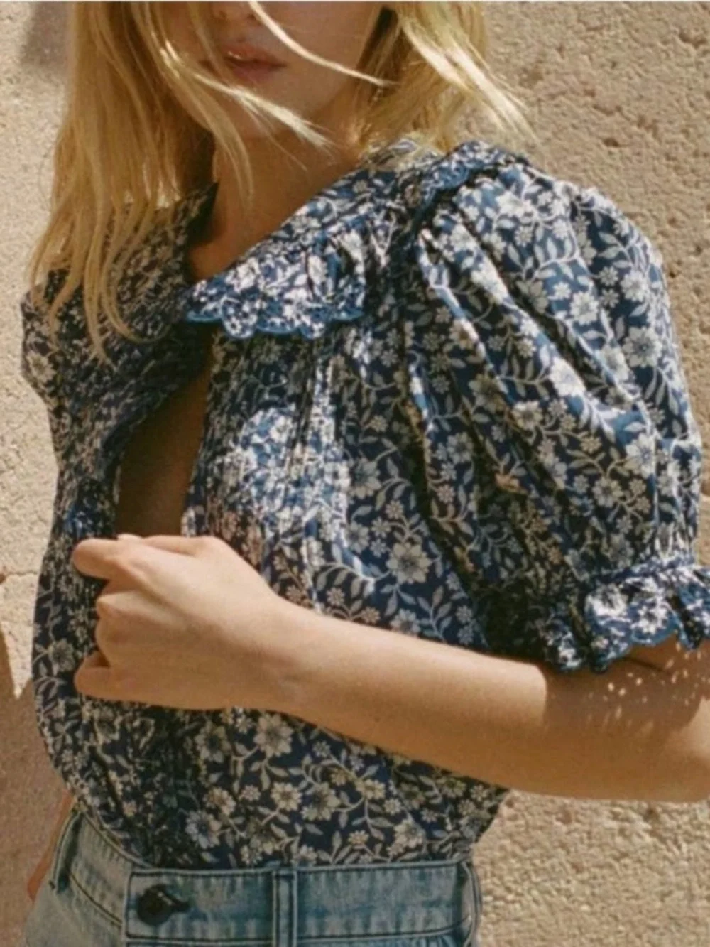 DÔEN Quincy Eyelet Collar Top in Blue Jessamine Calico - XS
